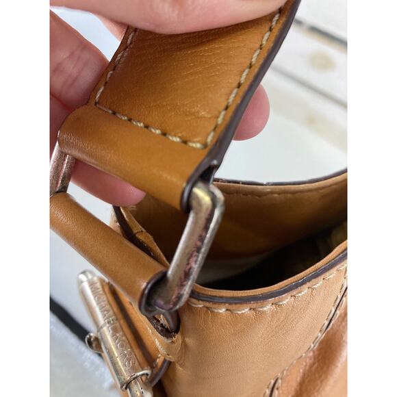MICHAEL KORS, SMALL VINTAGE TAN LEATHER SHOULDER BAG (ASIS) - Picture 12 of 16